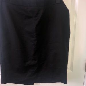 Up to the knee pin skirt only worn 1 time